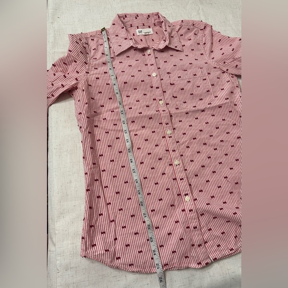 GAP Pink and White Striped Button Down Shirt - Picture 7 of 10